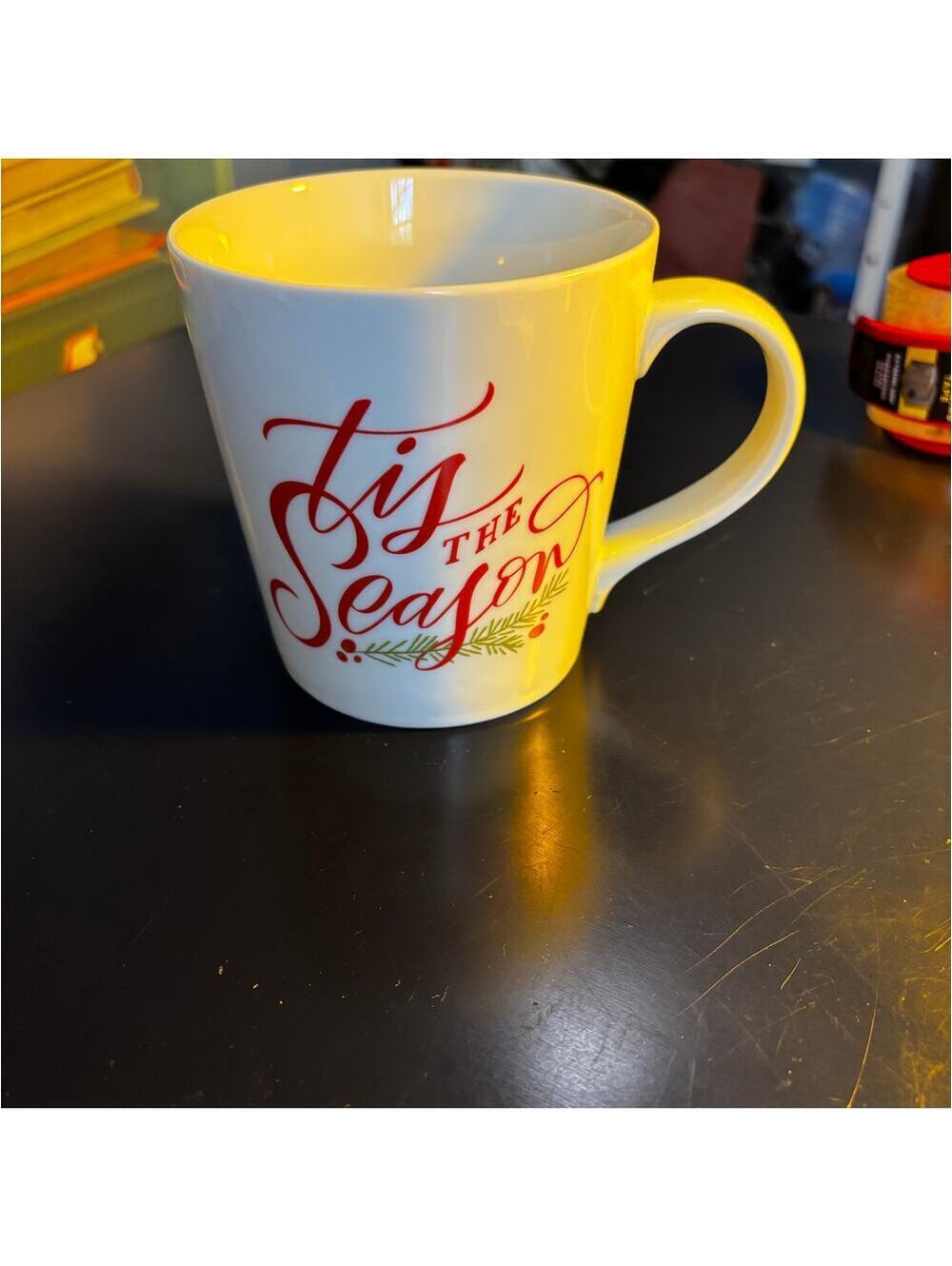 Crate & Barrel NWOT "Tis the Season" Coffee Mug